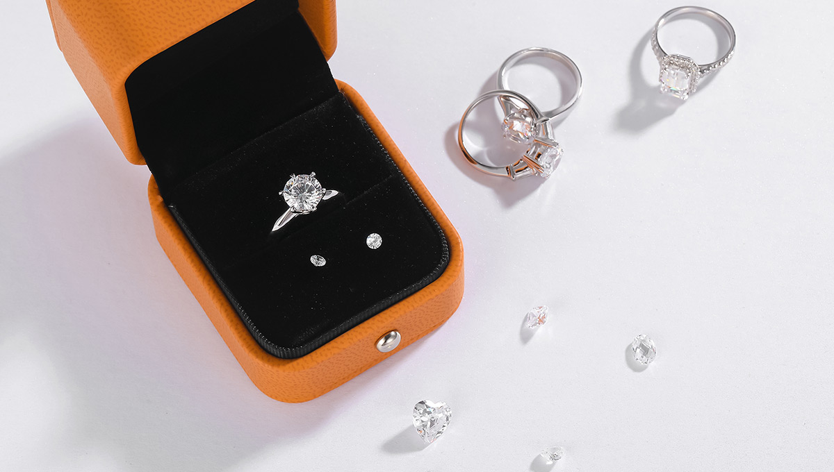 Quanto spendi per un anello di fidanzamento?