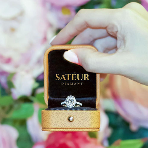 แหวนหมั้น Sateur