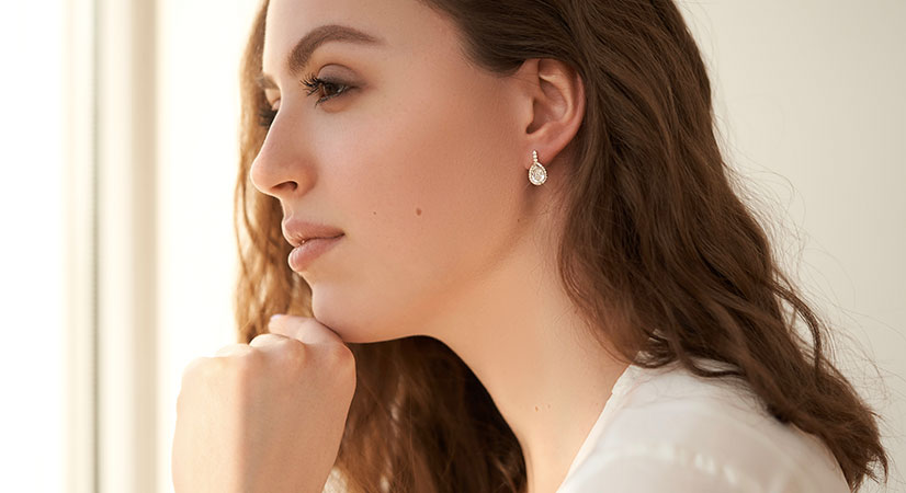 9 Elegant Earring Designs for Women in 2022